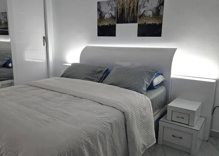 Appartement Two Bedroom At Sunny Lakes